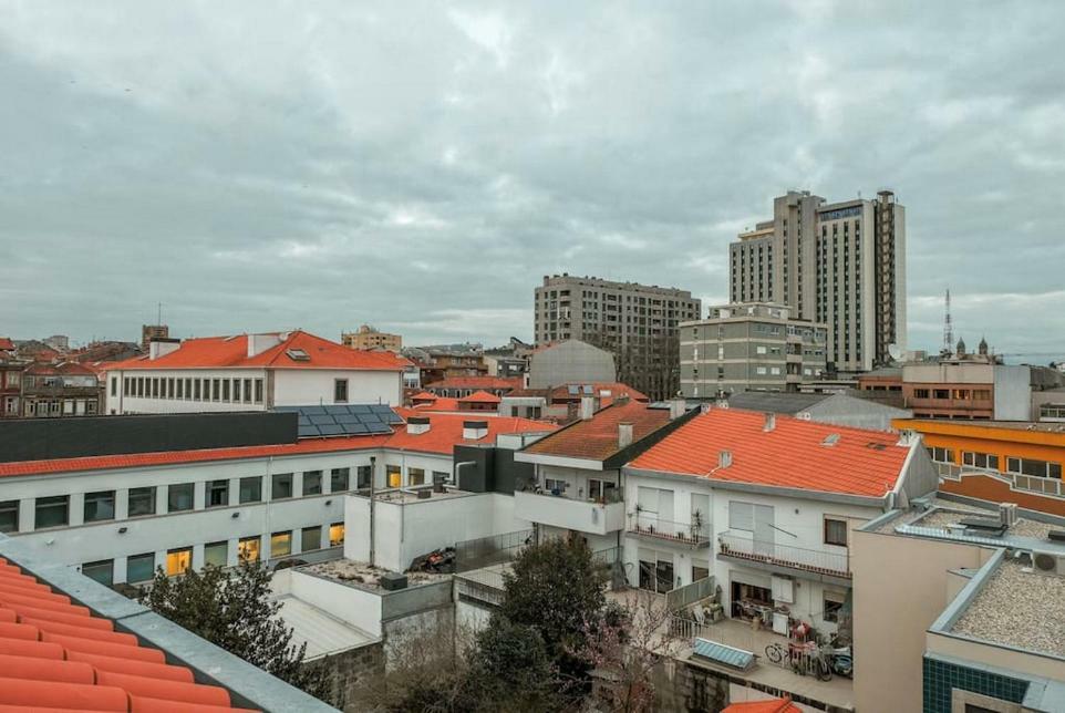 Stylish Duplex Downtown Apartment Porto Buitenkant foto